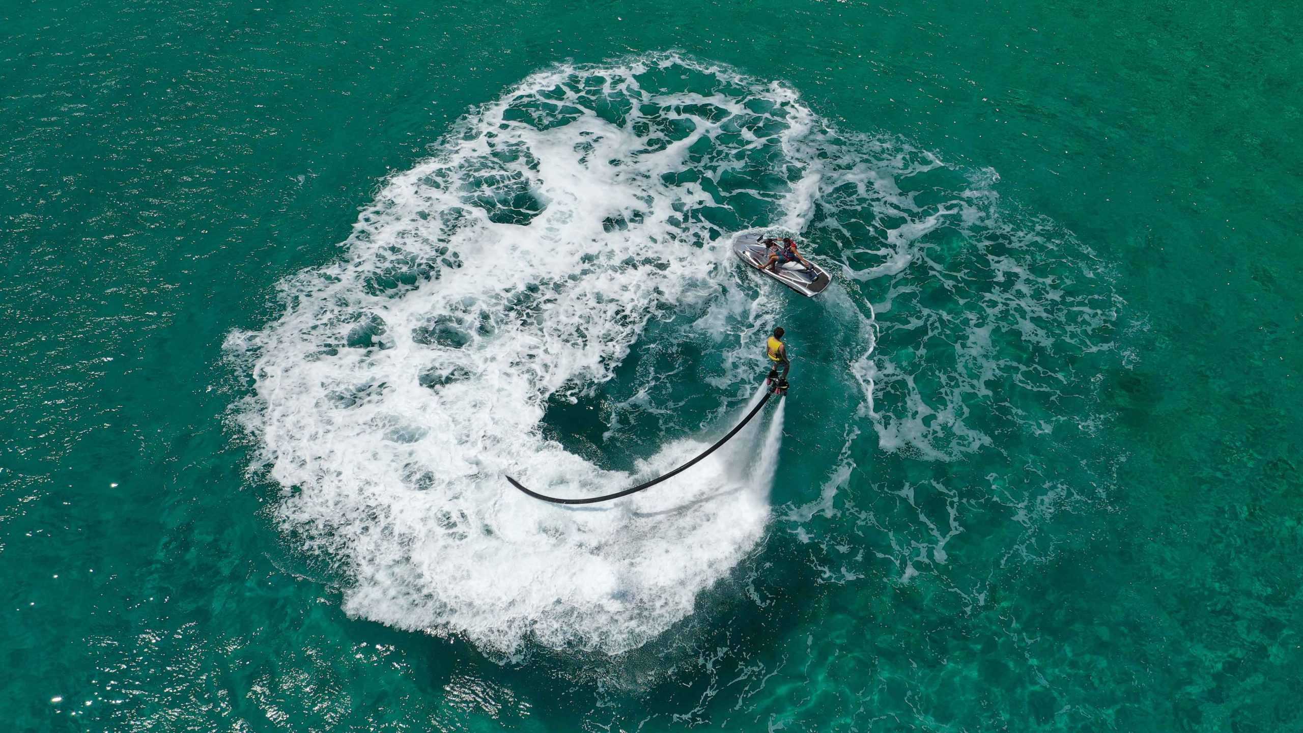 Faire du flyboard en Martinique